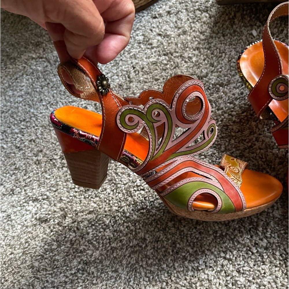 Women's Orange & Green Decorative Leather Heel Sandals sz 38 EUC